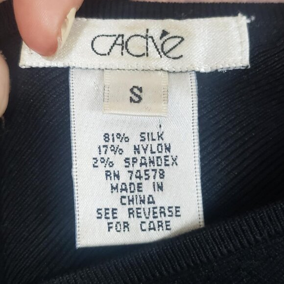 Super Fun Vintage Caché silk blend fringe lightweight v-neck sweater - Picture 3 of 4